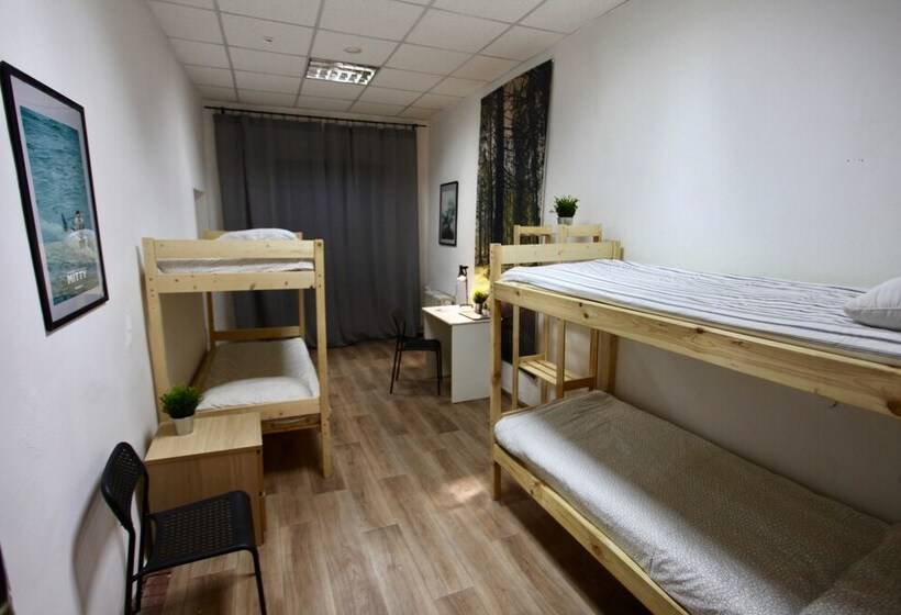 Bedandbike Loft Hostel