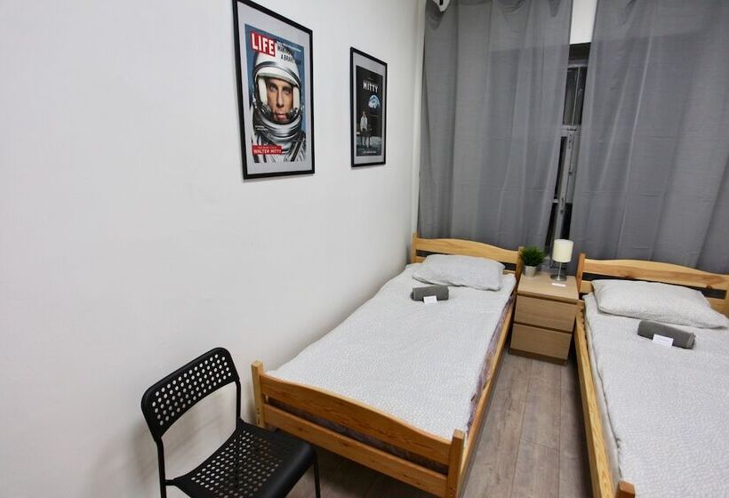 Bedandbike Loft Hostel