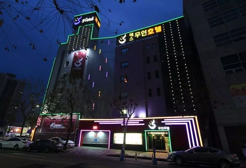 Gwangju Sangmu S1 Self Check In Motel