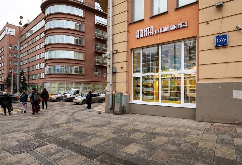 ホテル Kraski Leta