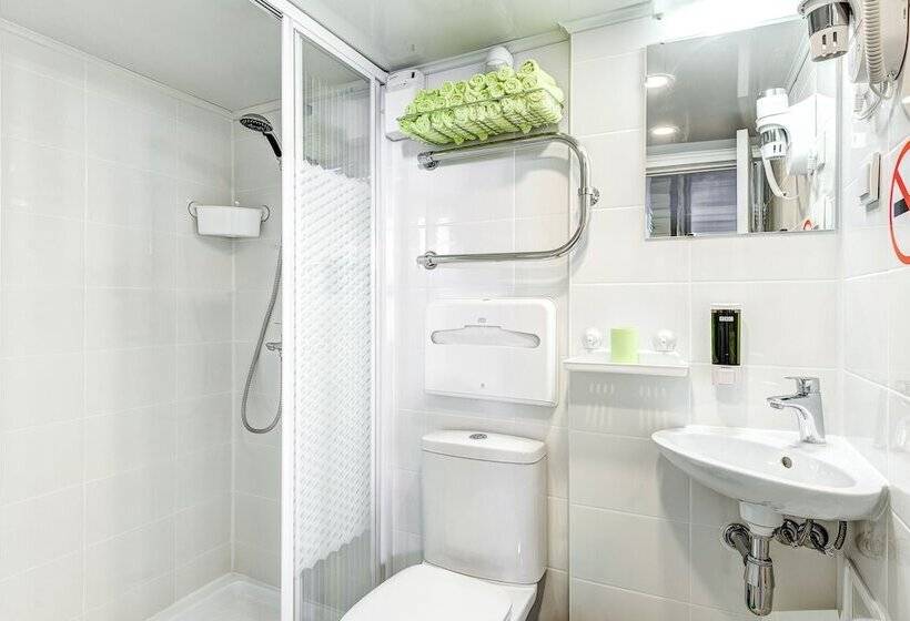 ホテル Kraski Leta