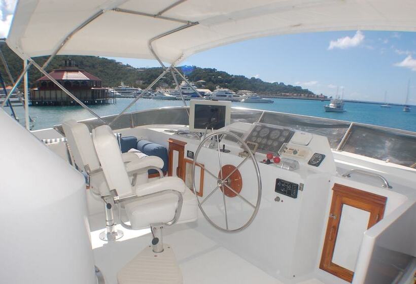 فندق Nss Pattam 84ft Traditional Motor Yacht