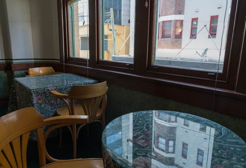 Отель O Malley S