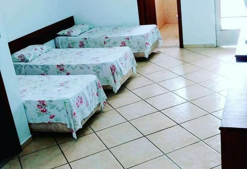 Szálloda Pousada Flor Das Cerejeiras