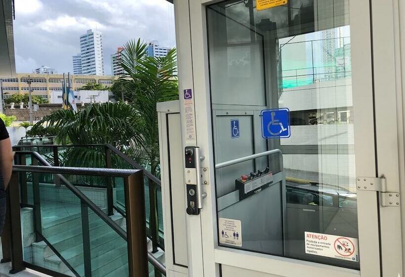 هتل Residêncial Beach Class Residence Santa Maria