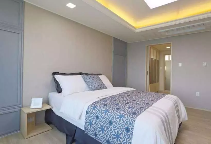 Ulsan Casa Camino Pension