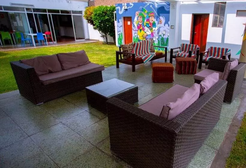 La Unsha Hostel
