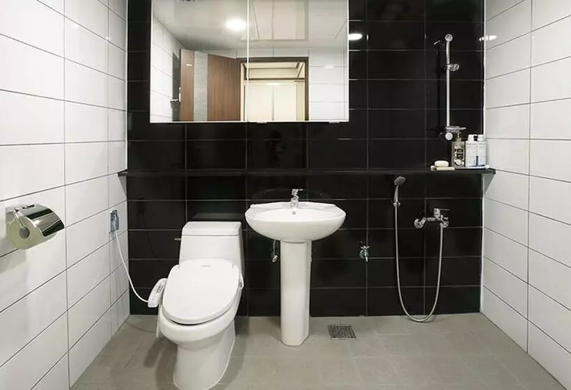 پانسیون Busan Ohnpax Residence