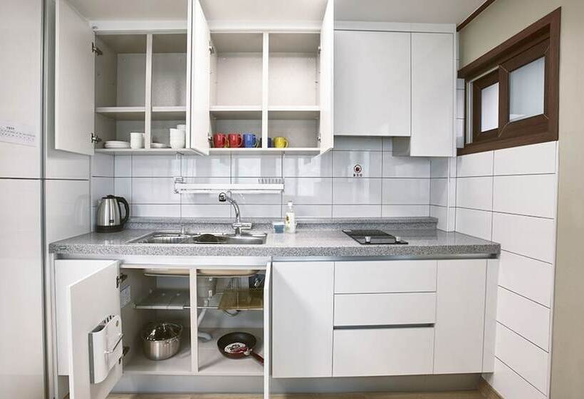 پانسیون Busan Ohnpax Residence