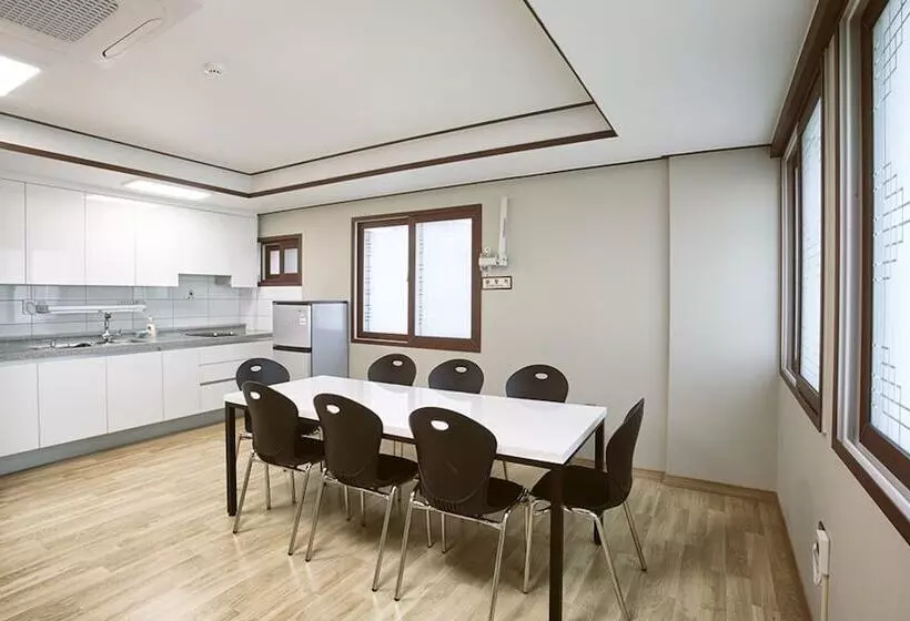 پانسیون Busan Ohnpax Residence