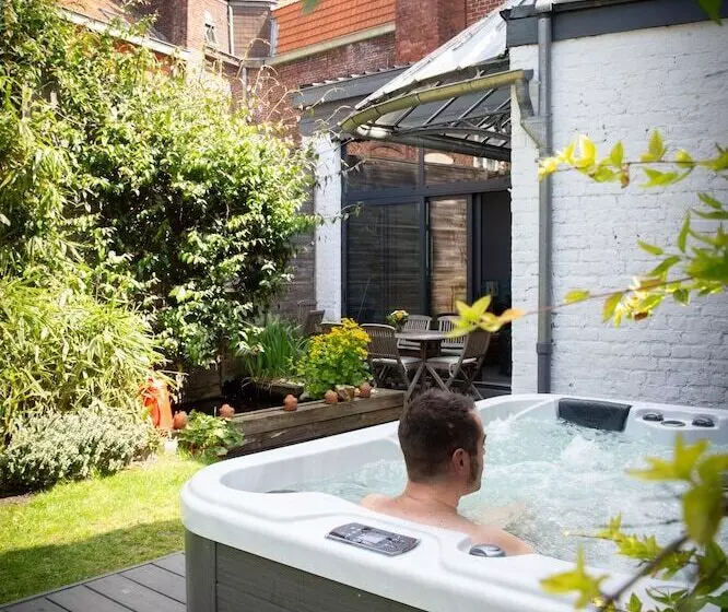 Majatalo Maison Du Jardin Botanique