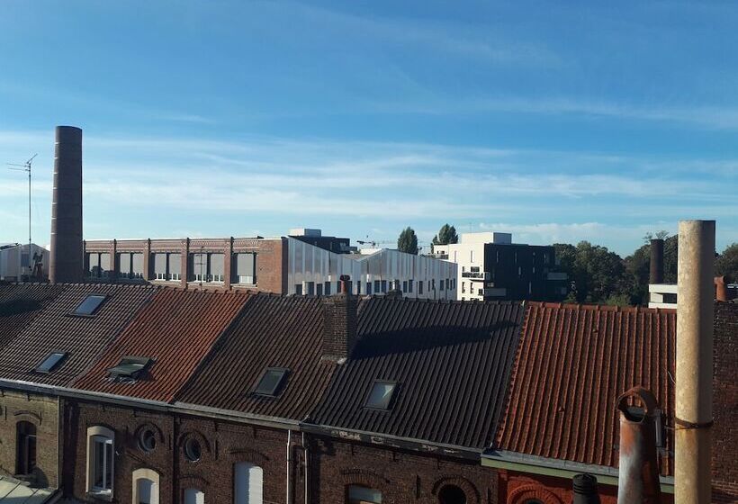 پانسیون Maison Du Jardin Botanique