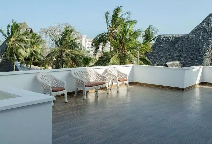 پانسیون Queens Chateau Boutique Villa