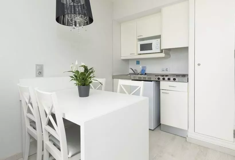 Sand Beach Apartments