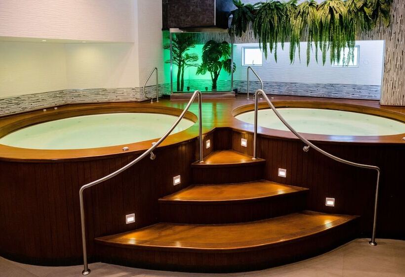 Verona Hotel & Baños Turcos