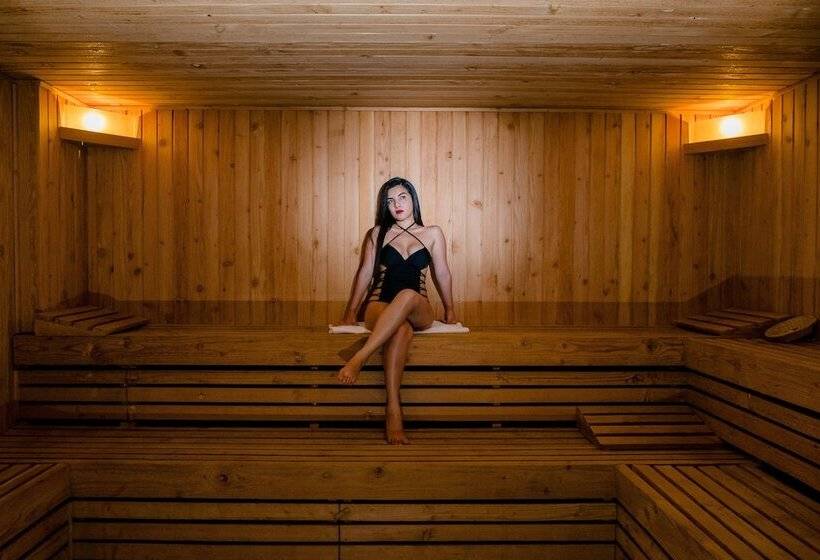 Verona Hotel & Baños Turcos