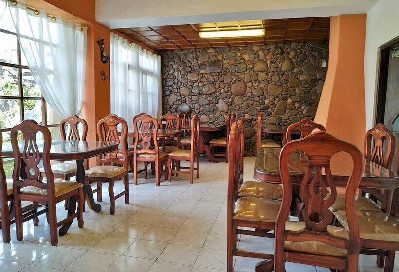 Aleidas Hostal