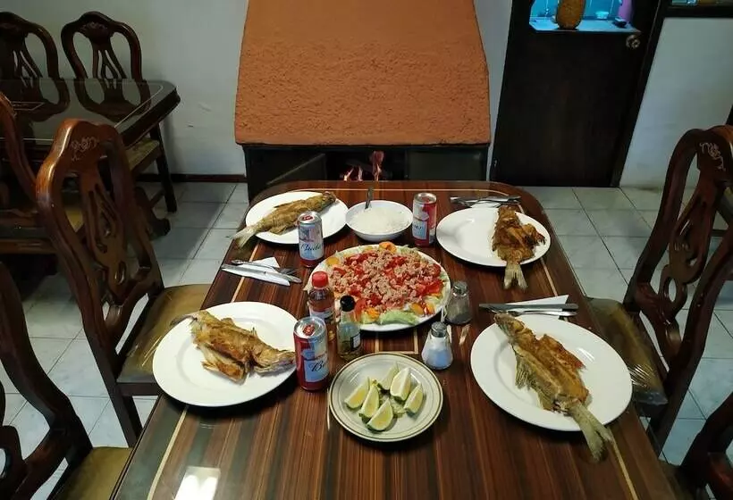 Aleidas Hostal