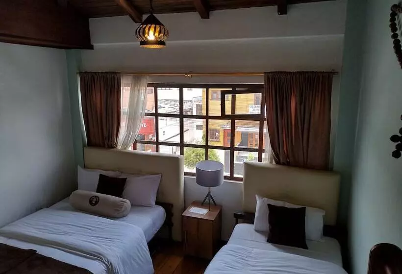 Aleidas Hostal