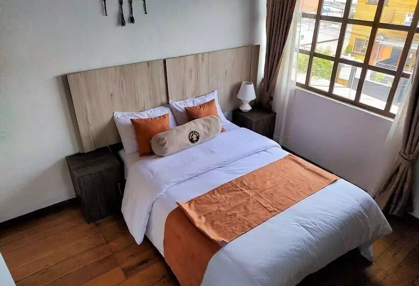 Aleidas Hostal