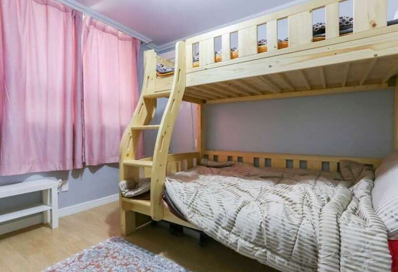 Busan Haeundae Podo Pension