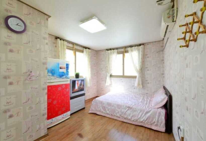 Daebudo Simille Pension