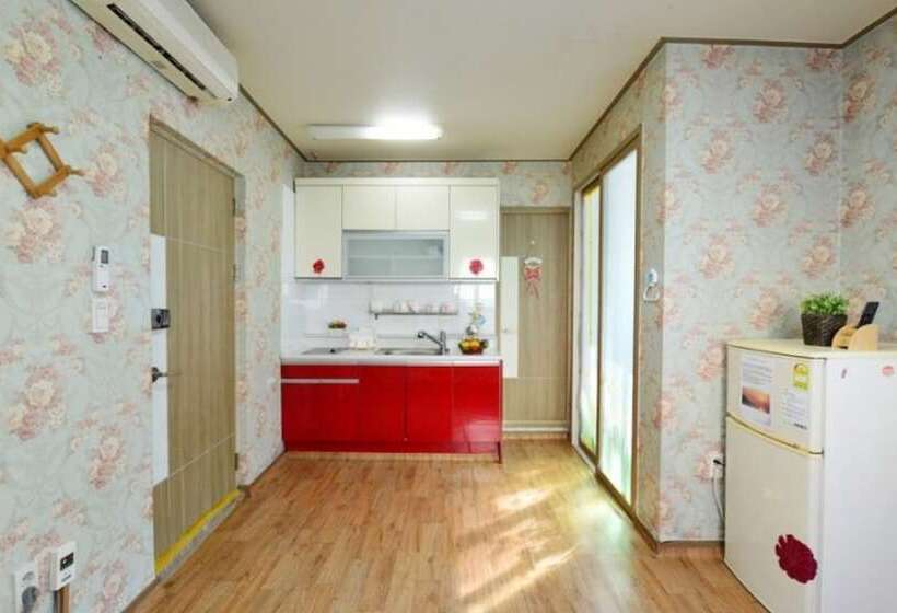 Daebudo Simille Pension