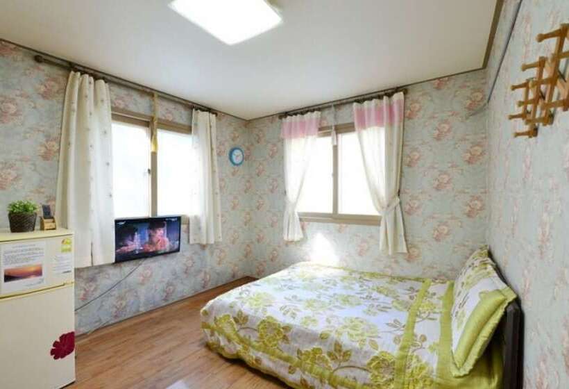 Daebudo Simille Pension