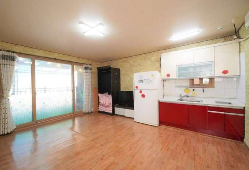 Daebudo Simille Pension