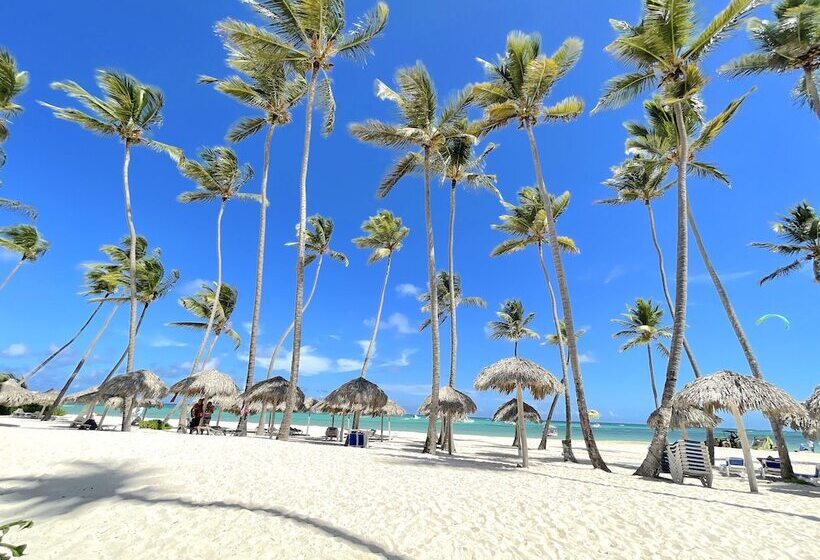 هتل Aventura Deluxe Suites Rooftop Pool