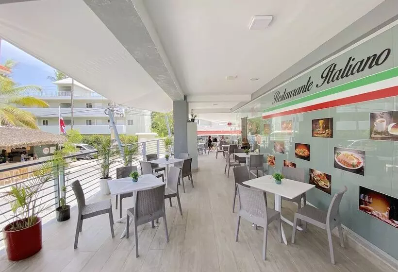 هتل Aventura Deluxe Suites Rooftop Pool