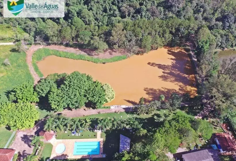 ホテル Camping Valle Das águas