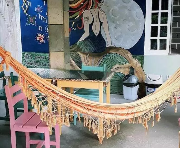 Hotelli Pousada Liras Da Poesia
