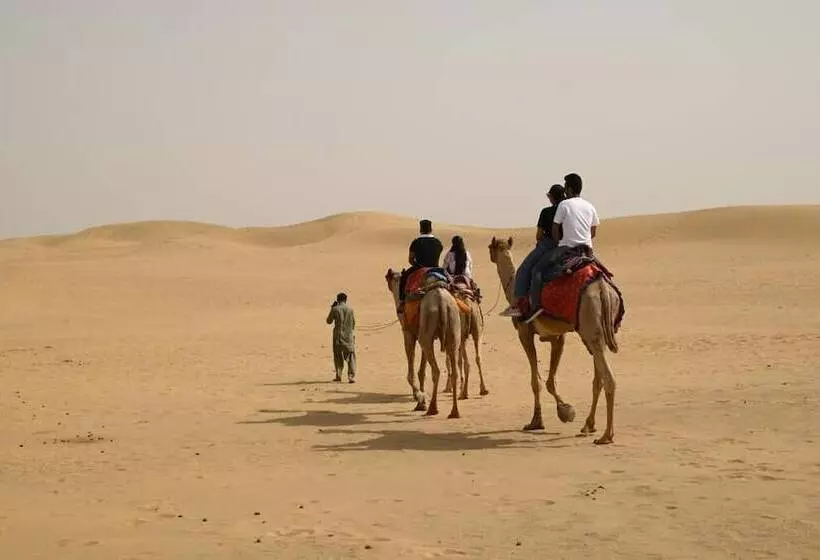 ホテル The Captain Desert Camp