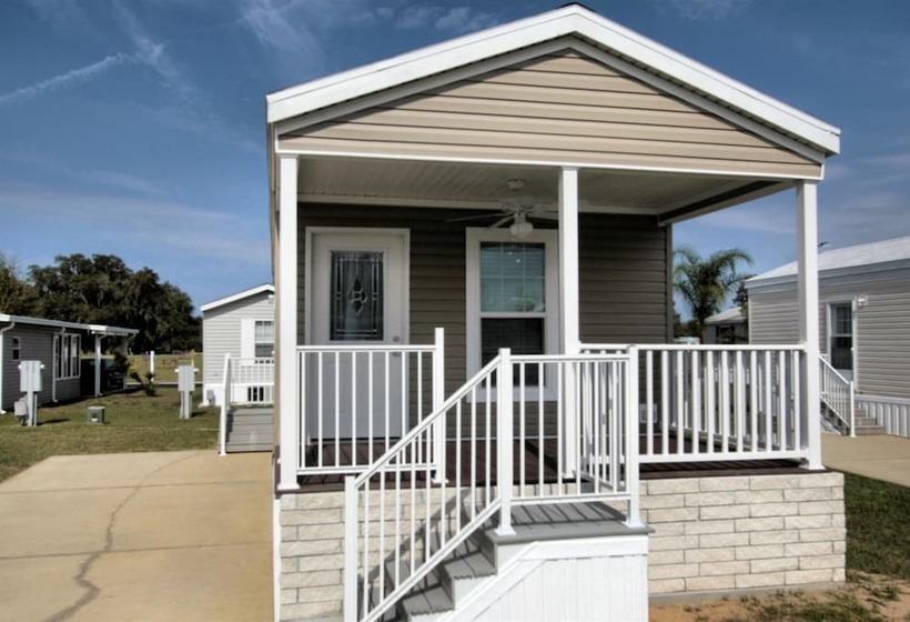 Majestic Oaks Rv Resort