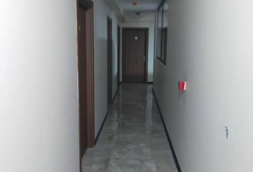 هتل Metatron Suit