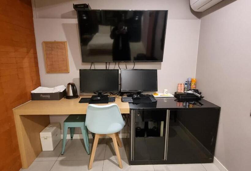 モーテル Jamsil Funny