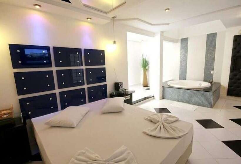 Motel Xanadú Adults Only