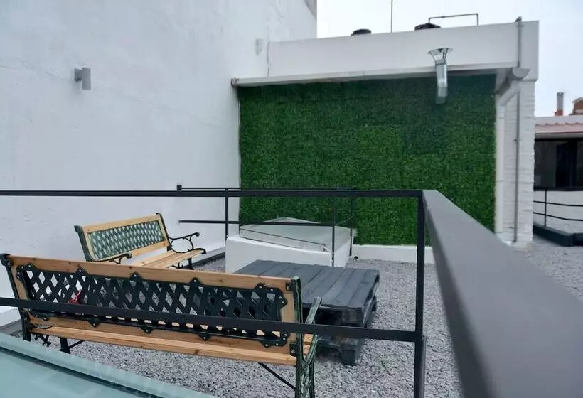 ユースホステル Piano Sur