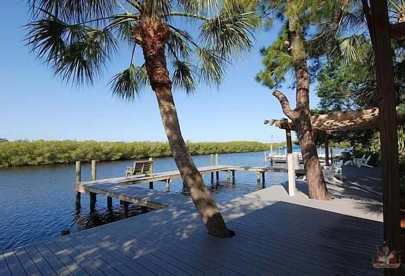 Pirate S Pointe Resort