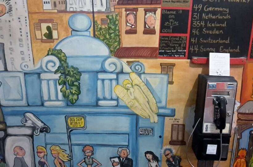 Pirates Backpackers   Hostel