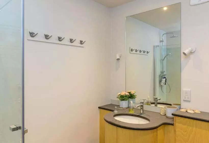 Residenssi Marine House   4 Bedrooms