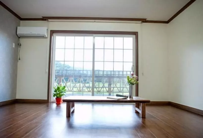 Ulsan Rock Pension