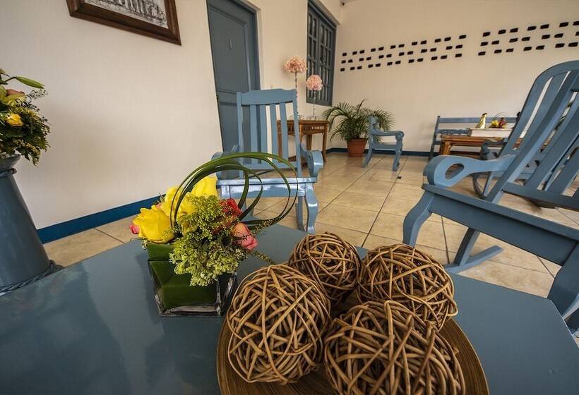 Viaroma Hotel Boutique