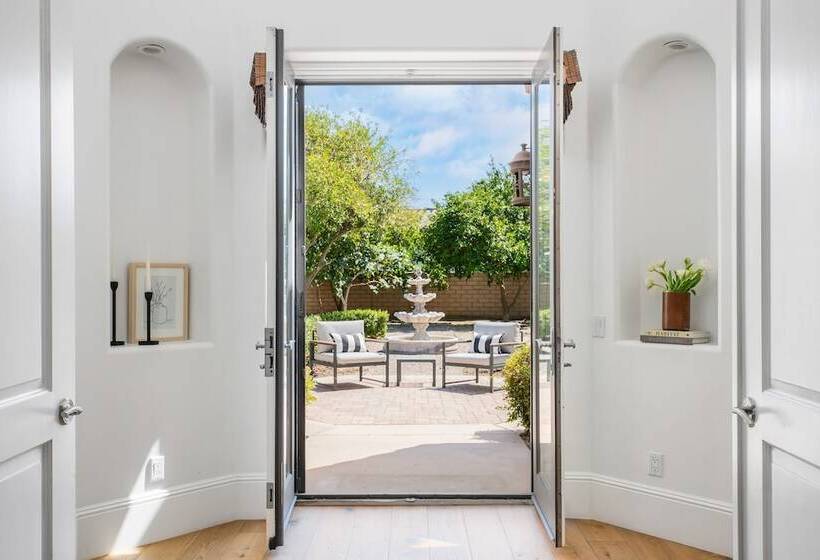 Villa Verbena By Avantstay Expansive Estate W/ B Ball Court, Pool/spa & Entertainer S Yard