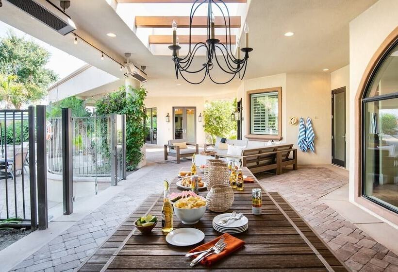 Villa Verbena By Avantstay Expansive Estate W/ B Ball Court, Pool/spa & Entertainer S Yard