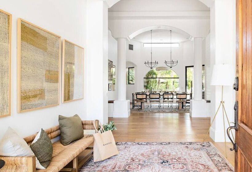 Villa Verbena By Avantstay Expansive Estate W/ B Ball Court, Pool/spa & Entertainer S Yard