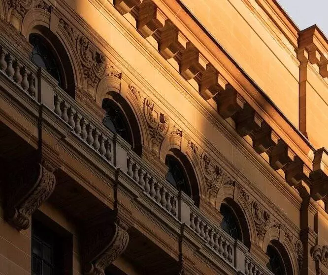 هتل Capella Sydney