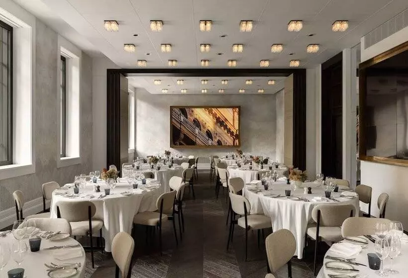 هتل Capella Sydney