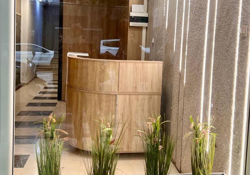 فندق Luxor Premium Suites